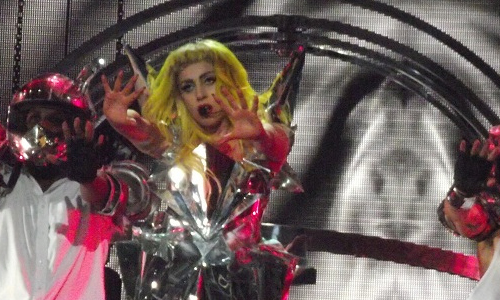 6 Reasons Why Lady Gaga Is So Popular