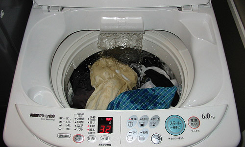 Top 5 Tips To Make Washing Clothes Easy 