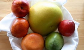 How fruits help you lose weight?