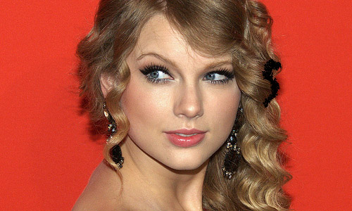 How To Look Like Taylor Swift?