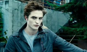 10 Reasons Why We Love Edward Cullen
