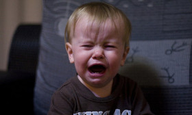 Know How To Deal With Toddler Tantrums With These 10 Tips