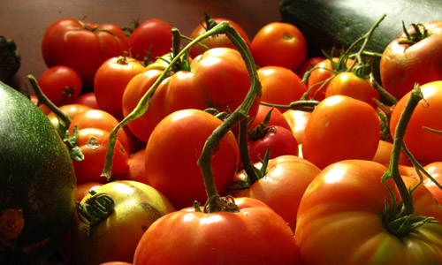 13 Ways How You Can Use Tomatoes For Beauty