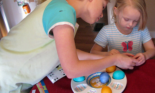 4 Easter Egg Decorating Ideas