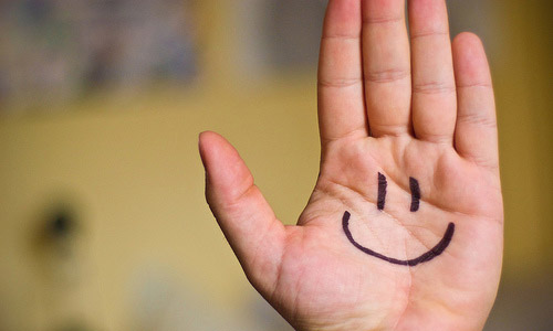 8 Ways to Smile Even When You Are Feeling Low