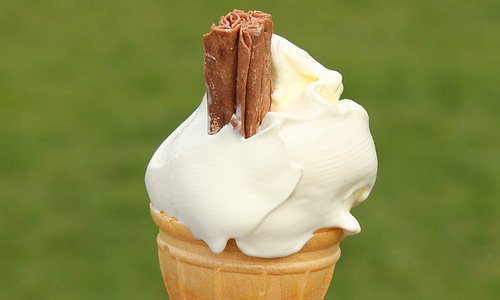 5 Benefits of Eating Ice Cream