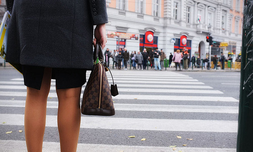 6 Accessories You Must Not To Wear To Work