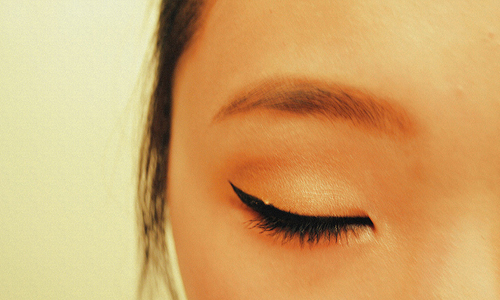 11 Steps To Do Winged Eyeliner