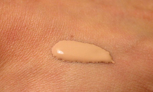 Tips to Remember While Applying a Liquid Foundation