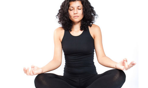 8 Ways Meditation Helps Fight Stress
