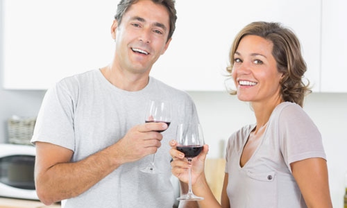 8 Health Benefits of Drinking Wine