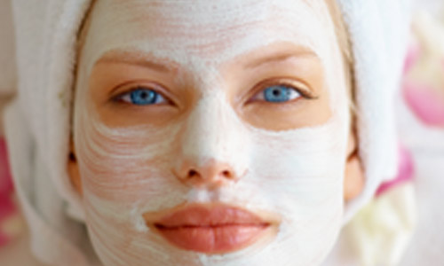 7 DIY Oatmeal Face Masks