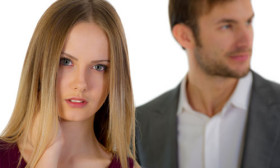 Ways-to-deal-with-your-husband's-jealousy-of-your-success