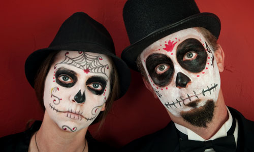 6 Halloween Costumes for Couples