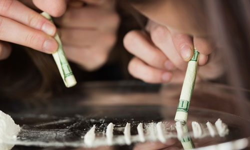7 Signs Your Teenager is Using Drugs