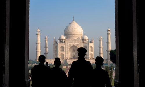 8 Tips for Tourists to India