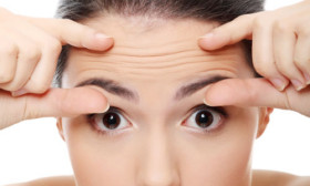 7 Tips to Fight Forehead Wrinkles