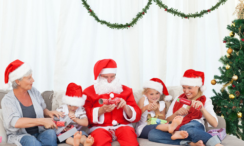 7 Fun Family Activities for Christmas