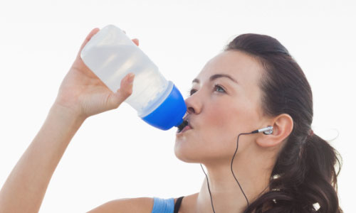 6 Signs You are Drinking too Much Water