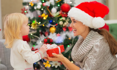 6 Christmas Gift Ideas for Parents