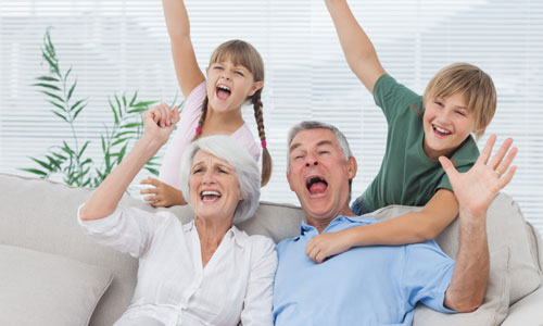 6 Reasons Grandparents are Great to Have