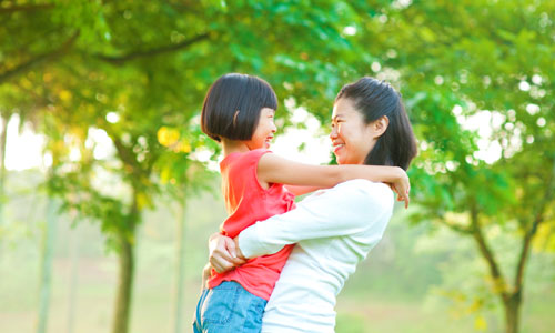 Reasons You should Hug Your Children more Often