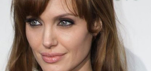 reasons-why-Angelina-Jolie-
