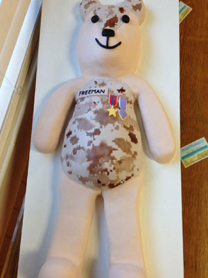 Mom Turns Uniforms of Fallen Soldiers Into Teddy Bears For The Families of the Soldiers