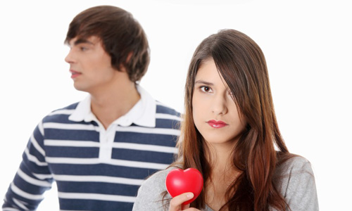 7 Signs to Know That He is Not Into You for Sure