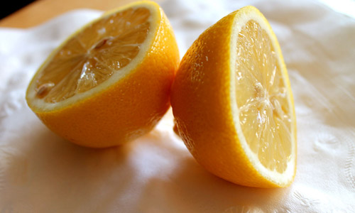 11 Beauty Secrets by Using Lemons