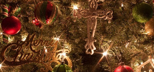 7 Budget Christmas Decorations