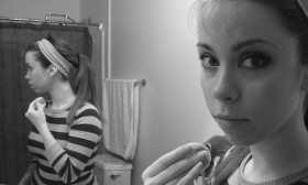 How To Remove Eye Makeup Safely?