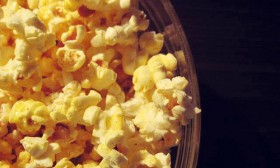 6 Healthy Snacks Ideas to Follow While Watching Movies