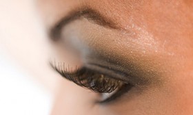 How to Take Care of Eyelashes?
