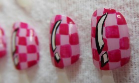 5 Tips on How to Wear Fake Nails