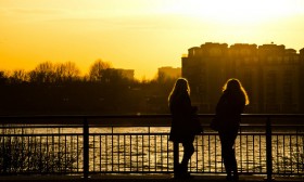 5 Ways to Help a Friend Through Divorce