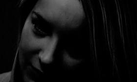 5 Things All Girls Must Carry With Them For Protection