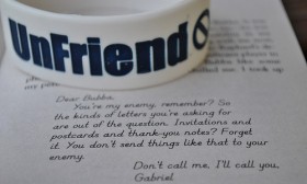 6 Ways to Unfriend Him Subtly