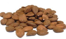 8 Benefits of Apricot Seeds
