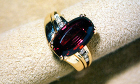8 Fun Facts About The January Birthstone, Garnet
