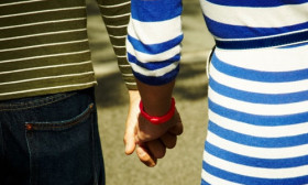 6 Signs that He Really Misses You