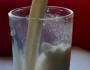7 Benefits of Drinking Milk