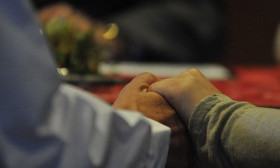 5 Signs He Can�t Live Without You