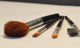 10 Ways to Apply Makeup Like a Pro