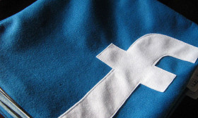 10 Unwritten Rules for Facebook Friendships