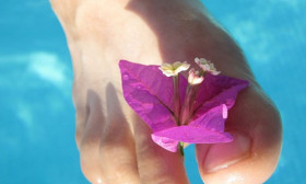 6 Ways to Soften Your Feet