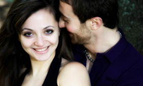 8 Foolproof Ways to Make a Guy Fall in Love with You