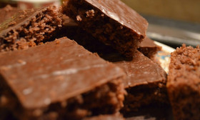 12 Simple Tips on How to Make Chocolate Fudge at Home