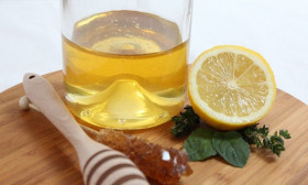 9 Home Remedies to Lighten Dark Spots on Face