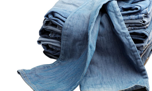 4 Tips on How to Fade Jeans
